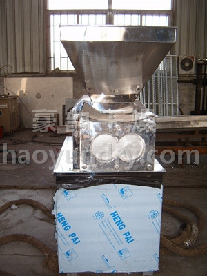 GZL系列干法輾壓造粒機